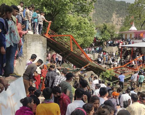 Bridge collapse in Kashmir kills girl, injures at least 70