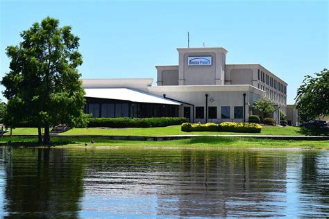 Bridgepointe Hotel & Marina - New Bern, NC