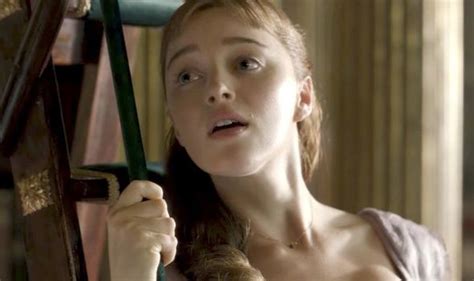 Bridgerton nude. Francesca Bridgerton is the first major character on Netflix's hit Bridgerton to be recast: actress Hannah Dodd will be taking over the role from Ruby Stokes starting in season three.. Stokes was ... 