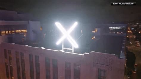 Brightly flashing ‘X’ sign removed from the former Twitter’s San Francisco headquarters