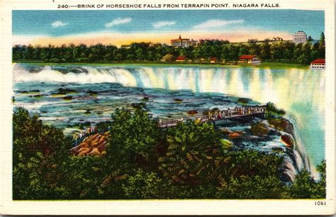 Brink of Horseshoe Falls from Terrapin Point, Niagara Falls, NY