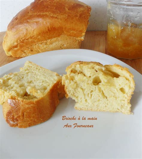 Brioche pétrie à la main Aux Fourneaux