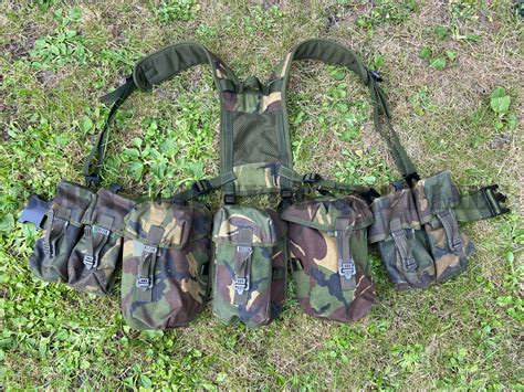British plce webbing set.  Two double ammunition pouches.  (UK Mainland Only).  - Util...