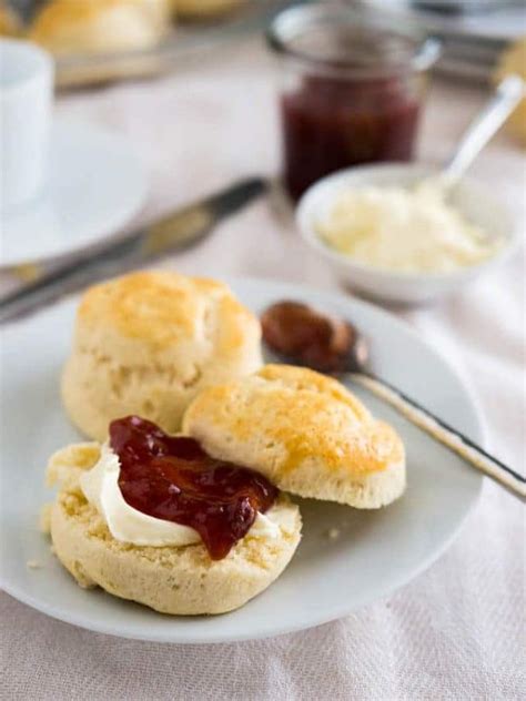 British scones recipe. Arrange the scones on the greased baking trays and brush the tops with the remaining milk. Bake for 8-10 minutes, or until well risen and golden-brown. Transfer to a wire rack to cool. 