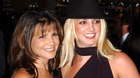 Britney Spears se reencuentra con su madre después de tres años