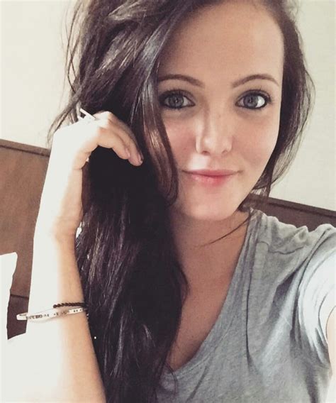 Brittney Smith is an American YouTuber, born under the zodiac sign of Aquarius on 16 February 1991, in Ohio, USA. She’s best known as Brittney Atwood, and through appearing in her husband Roman Atwood’s YouTube videos. Contents1 Early Life2 Career2.1 YouTube & Roman Atwood2.2 Dead Child Pranks3 Mother’s Death & Hiatus4 Personal Life4.1 Relationship With