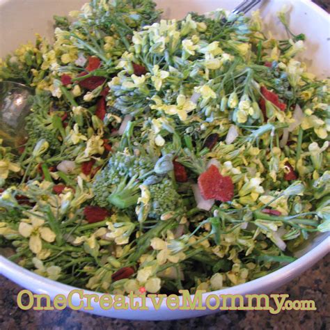 Broccoli Flower Salad - onecreativemommy.com