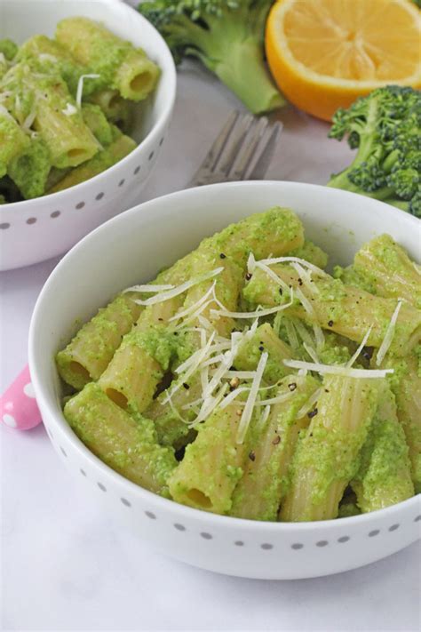 Broccoli Pesto Pasta for Kids - My Fussy Eater