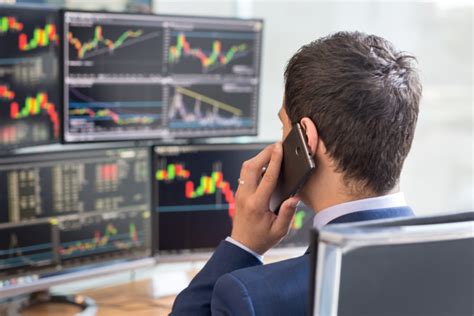 Brokers that offer futures trading. Things To Know About Brokers that offer futures trading. 