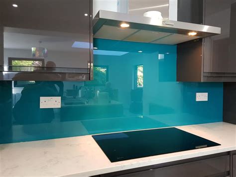 Bromley Glass and Glazing Glass Splash Backs and Balustrades ...