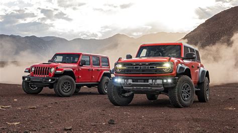 Bronco vs wrangler. Comparing V-6 to V-6, the Bronco is far quicker than a Wrangler Rubicon with Jeep's 285-hp 3.6-liter V-6, which takes 7.4 seconds to get to 60 mph. But less off-road-focused Wrangler V-6s have ... 
