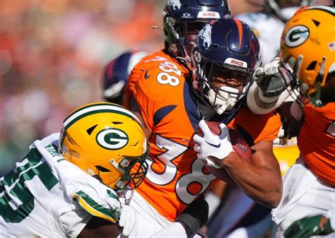 Broncos 9, Packers 0: Wil Lutz’s three field goals give Denver halftime lead