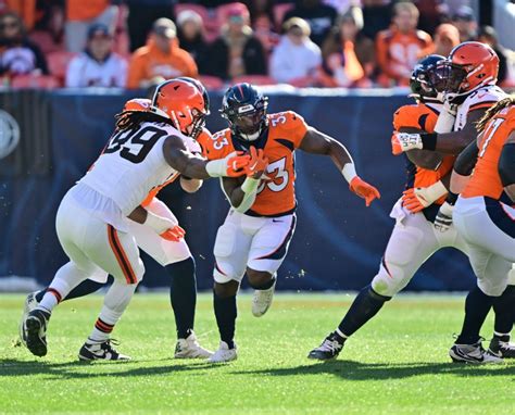 Broncos report card: Turnover-mad Denver defense, powerful rushing attack power critical win over Cleveland
