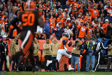 Broncos stock report: Plenty of standout performances vs. Browns, but when will Denver figure out how to start third quarters?