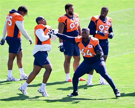 Broncos training camp rewind, Day 2: Samaje Perine flashes and appearance from Mr. Big Shot on Saturday