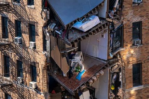 Bronx building collapse. Things To Know About Bronx building collapse. 