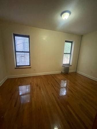 private bath. no laundry on site. furnished. street parking. no smoking. 2 Rooms available for rent. The unit is broom swept clean and comes furnished. Move in date May 1st. post id: 7743149742.