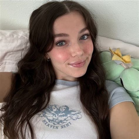 Brook  Summers Onlyfans Leak