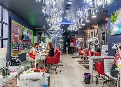 Brooklyn beauty lounge. 16 reviews and 43 photos of Gate Beauty Lounge "Gates Beauty Lounge changed my life! With the hustle and bustle of city life and the holidays I really needed a getaway to decompress and do some much needed self care and this was place did … 