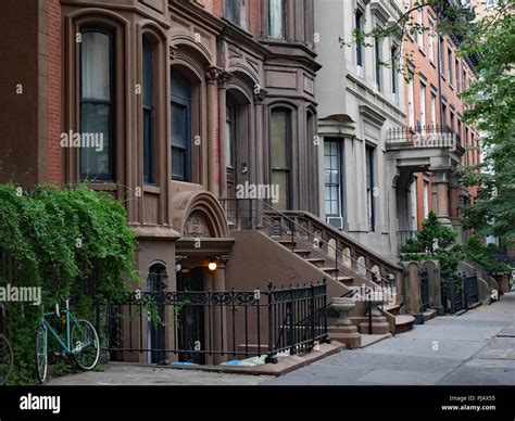 Brooklyn heights nyc apartments. The average rent for a 1-bedroom apartment in Brooklyn Heights, New York, NY is $4,093. This is a 9% increase compared to the previous year. Over the past month, the average rent for a studio apartment in … 