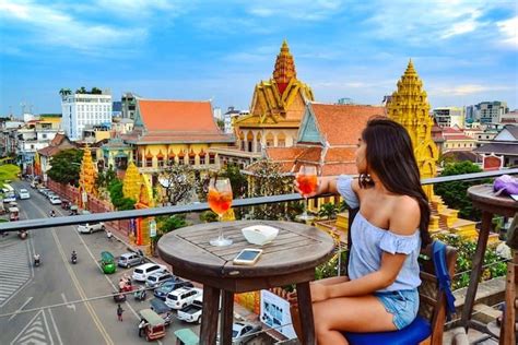 Brooks Wood Instagram Phnom Penh