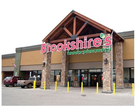 Brookshires groceries. Specialties: Full-service supermarkets focused on excellent customer service and quality meats hand-cut in store daily, fresh produce, and full service deli and bakeries. Established in 1928 and based in Tyler, Texas, Brookshire's has over 100 locations in … 