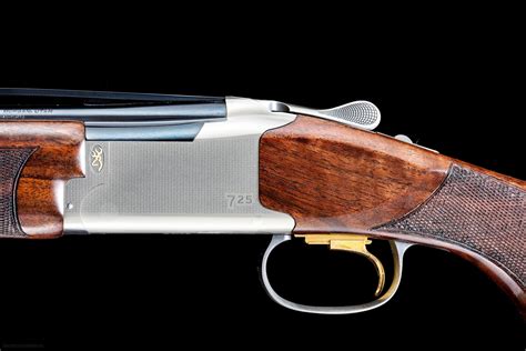 Excellence. In the past, the Citori 725 Field is the standard by which all other over and unders are judged. It still is with the 2020 edition. Total functional excellence. is the evolution of John M. Browning's legendary B25 Superposed, now with the modern performance advantage of a Low-Profile receiver. The new 725 receiver is significantly ...