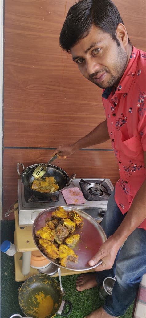 Brown Cook Messenger Bangalore