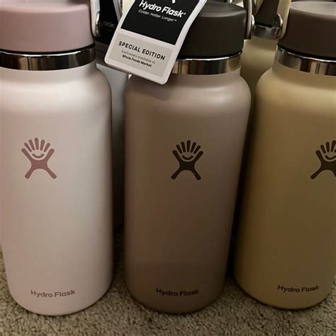 Hydro Flask Limited Edition “Taproot” Color 32oz. Whole Foods