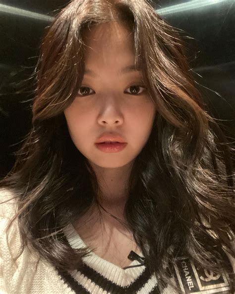 Brown Kim Instagram Shiyan