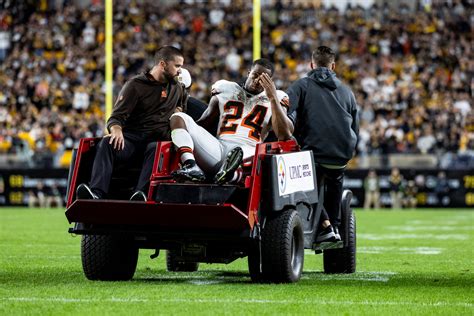 Browns’ suffers season-ending knee injury; CB Ward has concussion, WR Goodwin back from blood clots