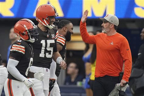 Browns not naming starting quarterback for Jags, will be either Flacco or rookie Thompson-Robinson