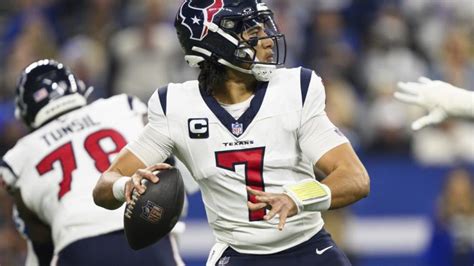 Browns texans predictions. Story by Jeremy Cluff, Arizona Republic • 1mo. NFL Playoffs odds, picks, predictions, TV and streaming information for the Saturday football game between the Cleveland Browns and Houston Texans. 
