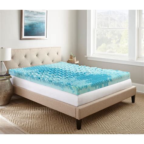 Features 3" thick plush memory foam, whic