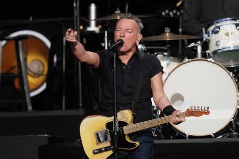 Bruce Springsteen postpones all 2023 tour dates due to peptic ulcer disease