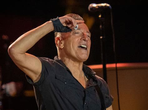 Bruce Springsteen postpones all 2023 tour dates until 2024 as he recovers from peptic ulcer disease