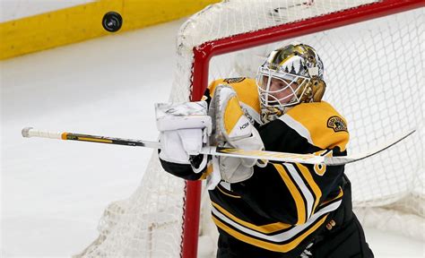 Bruins goalie Linus Ullmark continues to shine with first playoff win