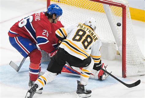 Bruins pick up 65th victory, will face Panthers in first round
