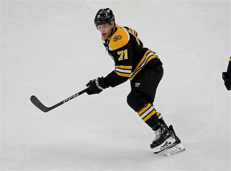 Bruins trade Taylor Hall to Blackhawks to clear cap space