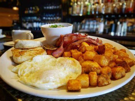 Brunch colorado springs. Top 10 Best Hotel Sunday Brunch Buffets in Colorado Springs, CO - March 2024 - Yelp - The Broadmoor, Mountain View Restaurant, Cheyenne Mountain Colorado Springs A Dolce Resort, Garden of the Gods Resort and Club, The Mining Exchange, Colorado Springs Marriott, The Antlers A Wyndham Hotel, The Academy Hotel Colorado … 