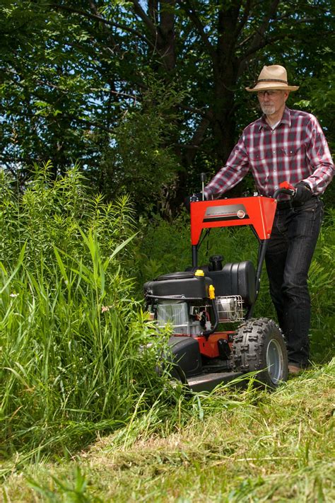 Brush mower. 10.5 HP Briggs & Stratton Engine The legendary power, performance and durability of Briggs & Stratton engines make them the obvious choice for our Tow-Behind Field and Brush Mowers. The PREMIER 44T 10.5 HP model uses a durable 344 cc Overhead Valve electric-starting Briggs engine with cast-iron cylinder sleeve. 