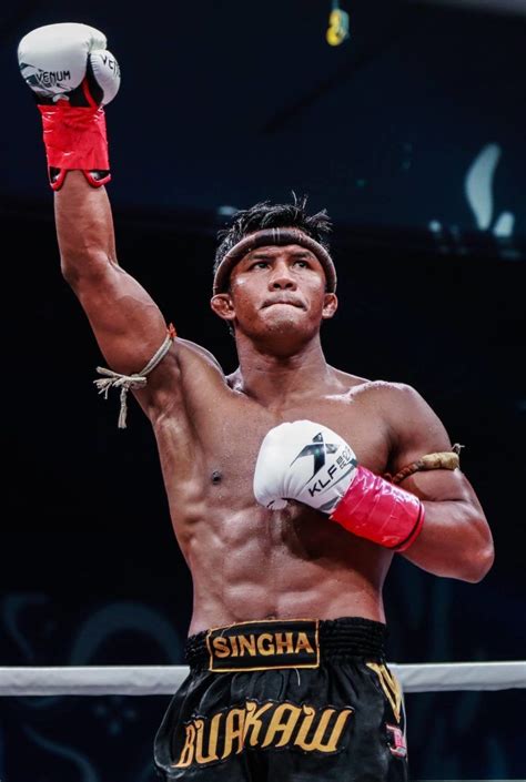 Buakaw banchamek. Born in the rural northeast of Thailand, Sombat Banchamek is more commonly known as Buakaw Banchamek, the White Lotus. Thailand’s most famous muay thai boxer began, like many of his peers, at the age of 8 fighting in his home province of Surin. The small fights would lead to a long career at Por. Pramuk gym in Chachoengsao gym 50 km east of ... 
