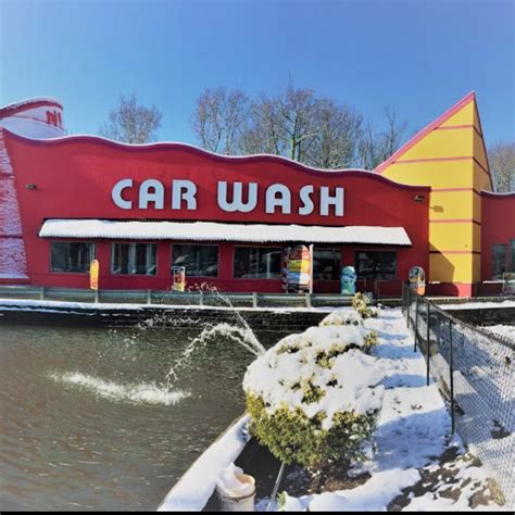 Mega Auto Spa is a family owned, express exterior car wash / detaili