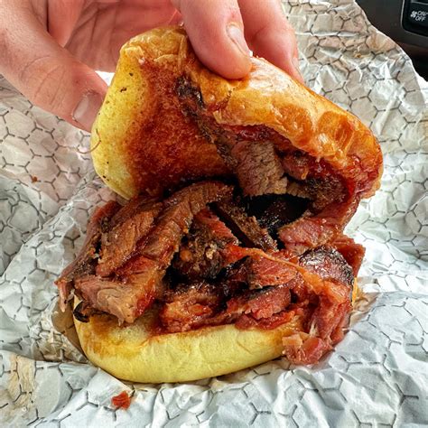 Chopped Brisket Sandwich. Original BBQ Sauce. Korean BBQ Seasoned Beef Jerky. BBQ Flavor Pork Rind Smoke Flavor. Peppered Turkey Strips. Browse all Buc-ee's products. Calories and other nutrition information for BBQ Turkey Sandwich from Buc-ee's.. 