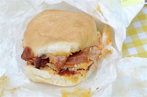 Buc ee's club melt sandwich. Things To Know About Buc ee's club melt sandwich. 