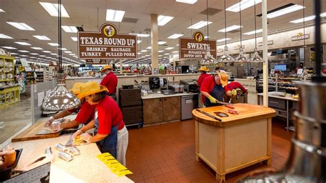 Jul 10, 2022 · I-10 Exit Guide - July 10, 2022 34768 Buc-ee’s Travel Center, home of the world’s cleanest bathrooms, freshest food and friendliest beaver, is officially coming to South Mississippi. Buc-ee’s recently purchased 43 acres of a 183-acre parcel on the northwest corner of Menge Avenue and Interstate 10 in the city of Pass Christian. . 