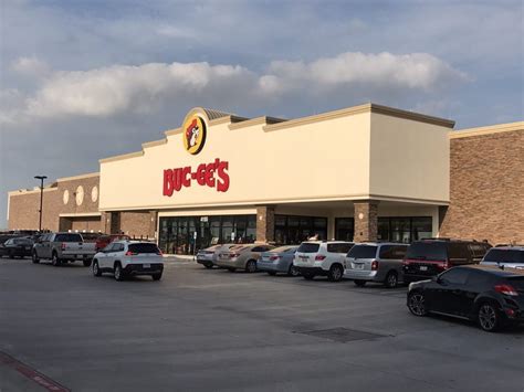 Buc-ee’s 101. Buc-ee’s sprang to life in 1982 w