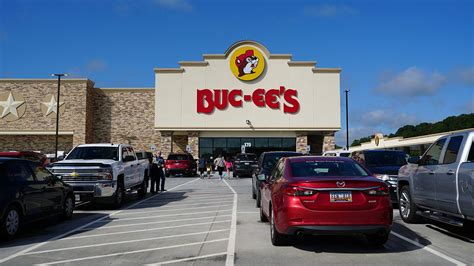 On June 26, Buc-ee's hosted its grand opening, welcoming the public starting at 6 a.m. at 170 Buc-ee's Boulevard off of Interstate 40 exit 407. Guests bought beaver merchandise, .... 