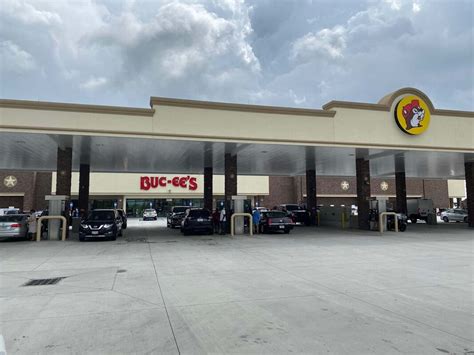 Nov 7, 2022 · Buc-ees. Review. Share. 15 reviews #17 of 52 Quick Bites in Daytona Beach $ Quick Bites American. Lpga Blvd, Daytona Beach, FL + Add phone number + Add website + Add hours Improve this listing. See all (10) . 