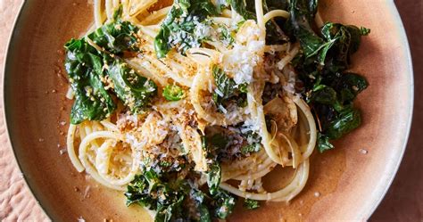 Bucatini with Swiss Chard and Garlicky Breadcrumbs